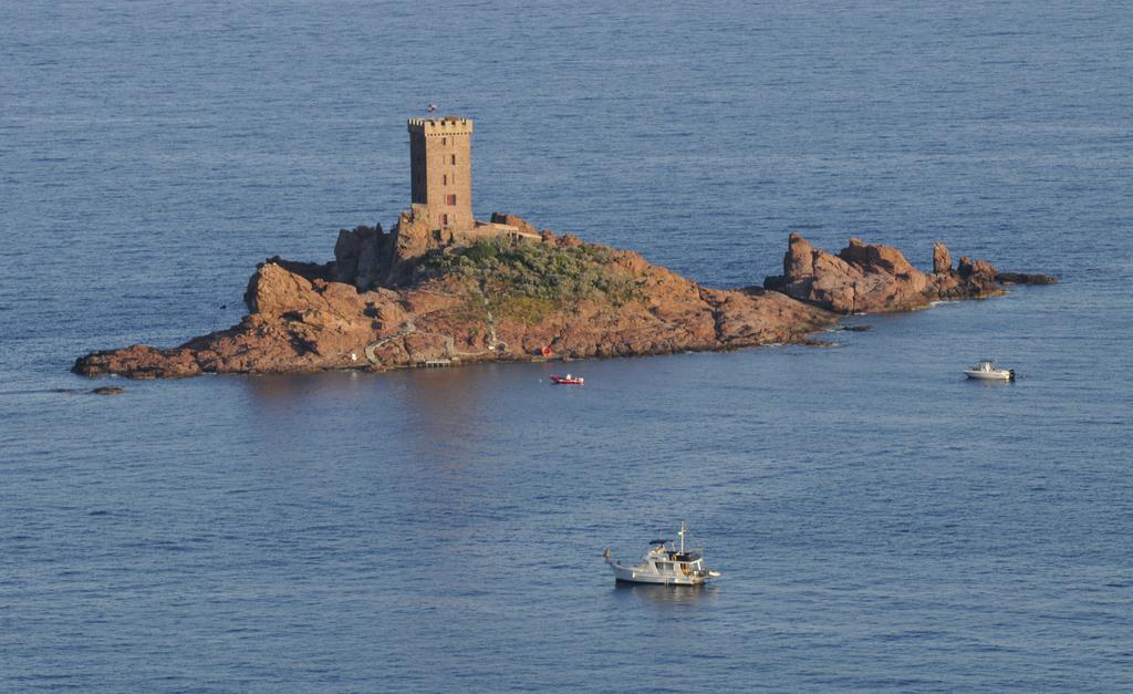 Cap Esterel Garden Flat Saint-Raphaël Dış mekan fotoğraf