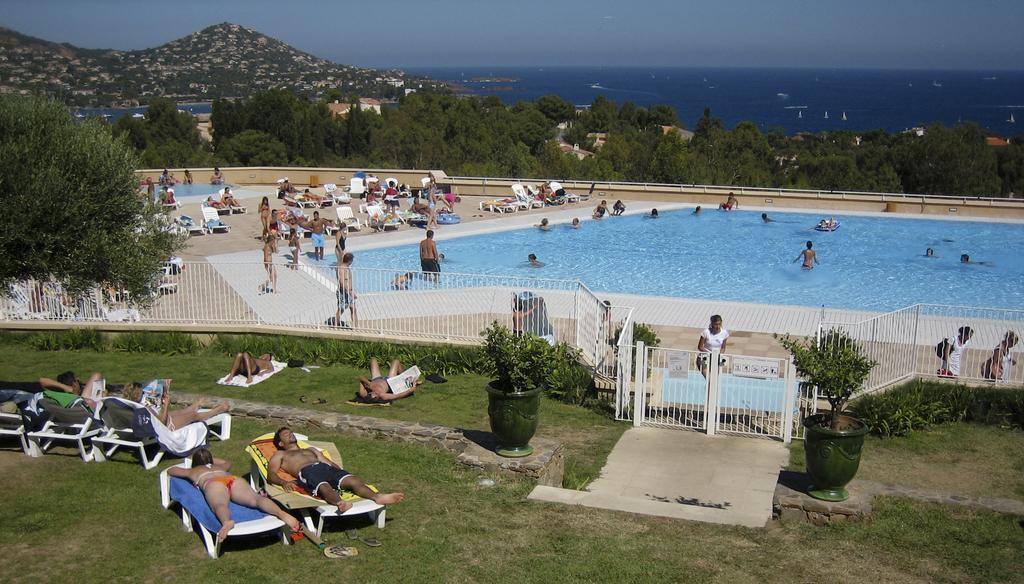 Cap Esterel Garden Flat Saint-Raphaël Dış mekan fotoğraf